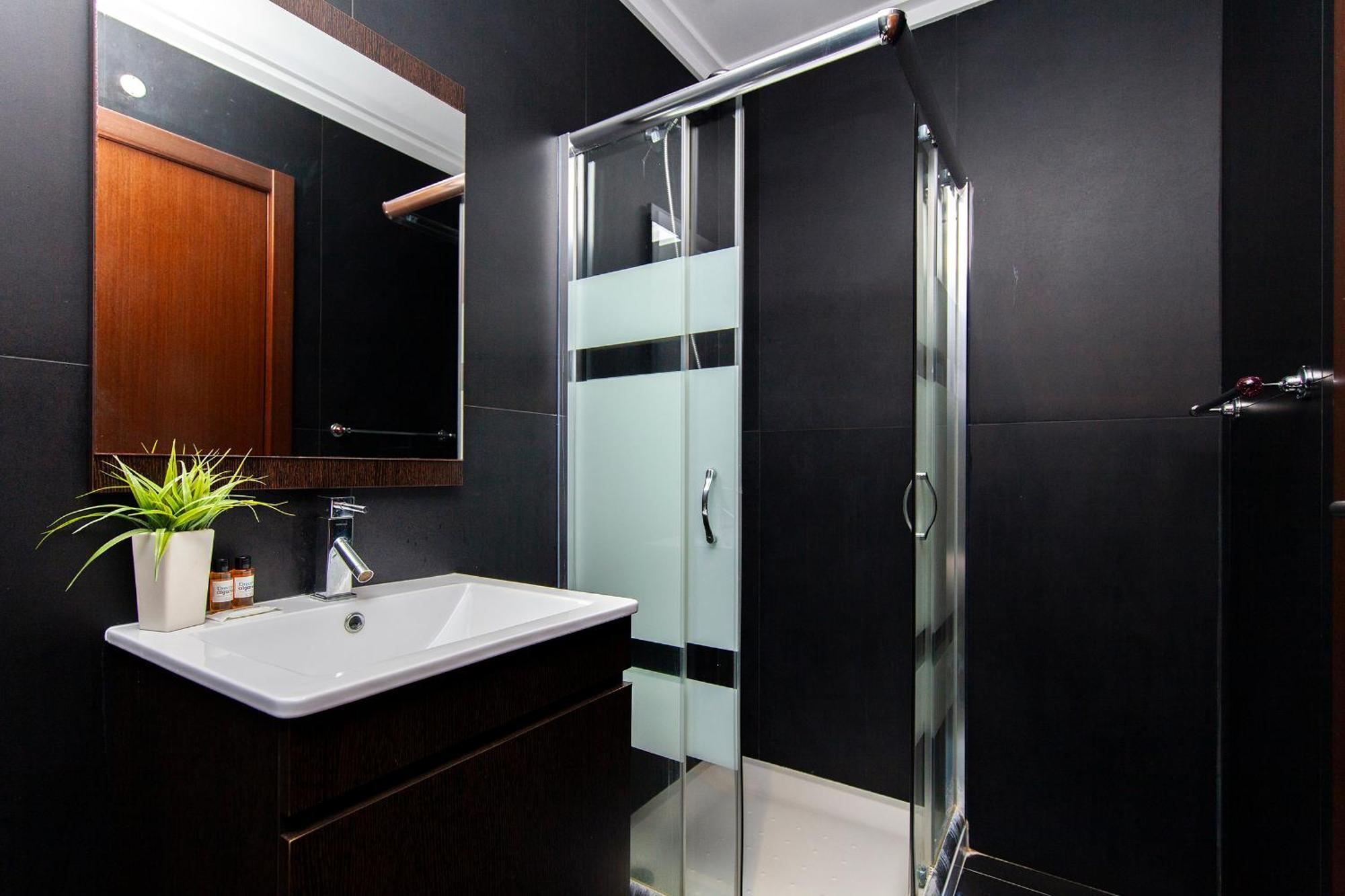 B04 - Luxury 2 Bed W Terrace Pool Apartment Lagos Bagian luar foto